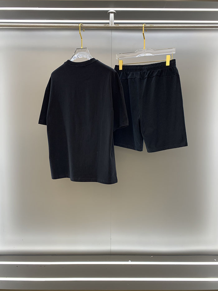 最高級ルイヴィトンスーパーコピー Louis Vuitton コットン 2026年春夏新作 半袖シャツ&ショートパンツ カジュアルセットclothes202600622 Tシャツ 短パン セットアップ メンズ - 画像 (2)