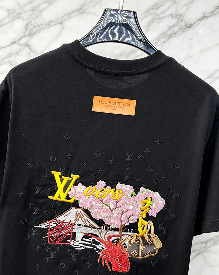 最高級ルイヴィトンスーパーコピー Louis Vuitton 2026年春夏新作 🐫 クルーネック ピュアコットン 半袖Tシャツ clothes202600625 ルイヴィトン メンズ黒Tシャツ 新作 - 画像 (13)