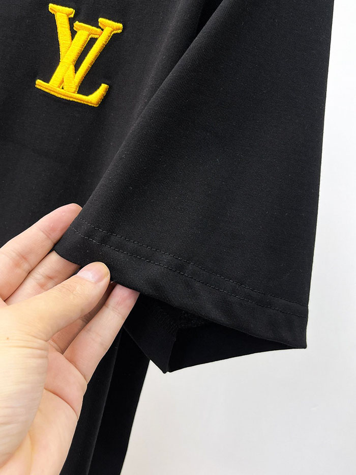最高級ルイヴィトンスーパーコピー Louis Vuitton 2026年春夏新作 🐫 クルーネック ピュアコットン 半袖Tシャツ clothes202600625 ルイヴィトン メンズ黒Tシャツ 新作 - 画像 (12)