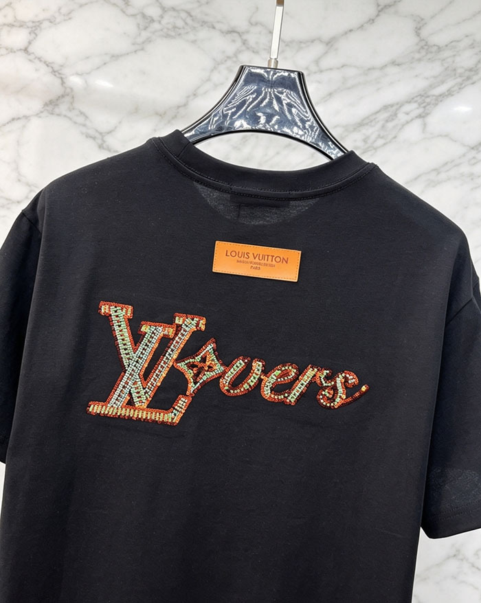 最高級ルイヴィトンスーパーコピー Louis Vuitton 2026年春夏新作 🐫 クルーネック ピュアコットン 半袖Tシャツ clothes202600627 ルイヴィトン メンズ 黒Tシャツ 新作 - 画像 (11)