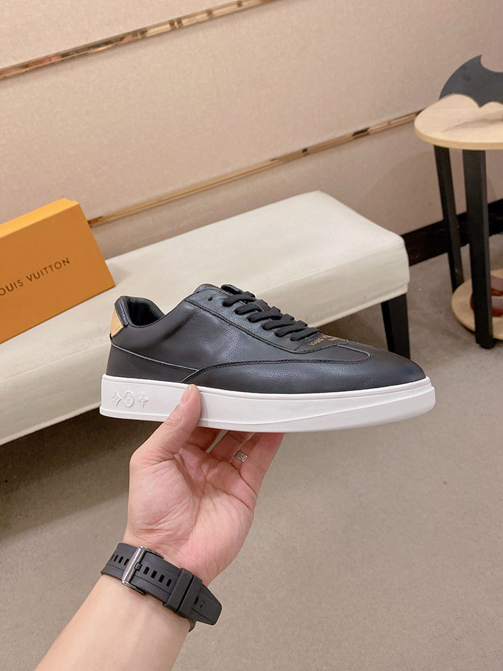 最高級ルイヴィトンスーパーコピー Louis Vuitton LV フラッシュ スニーカー ノワール 1AJA38 ルイヴィトンスニーカーメンズ - 画像 (7)