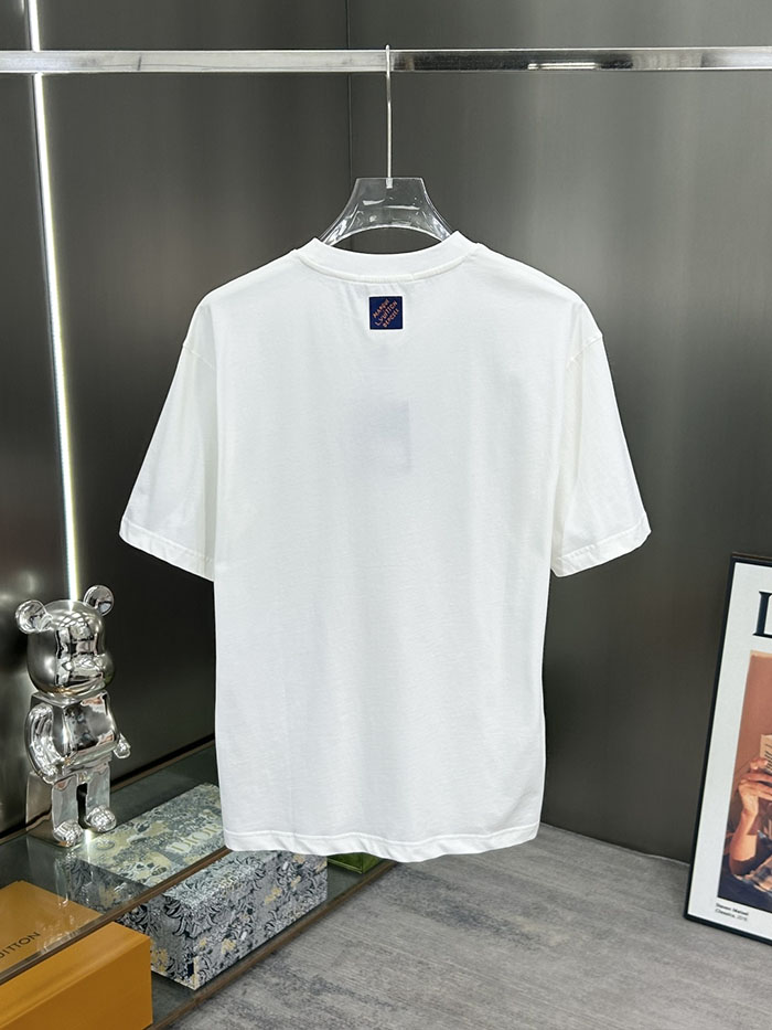 最高級ルイヴィトンスーパーコピー Louis Vuitton コットン 2026年新作 最高品質のブティックTシャツ 最高級の職人技 clothes202600637 ルイヴィトン メンズ Tシャツ 最高新作 - 画像 (11)