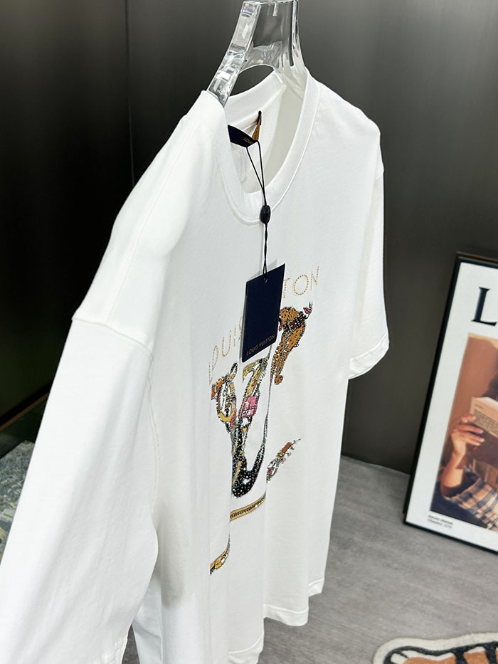 最高級ルイヴィトンスーパーコピー Louis Vuitton コットン 2026年新作 最高品質のブティックTシャツ 最高級の職人技 clothes202600637 ルイヴィトン メンズ Tシャツ 最高新作 - 画像 (6)