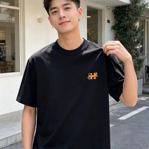 エルメス Tシャツ 黒