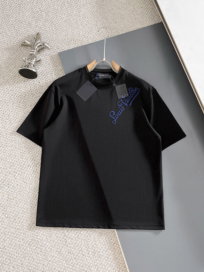 ルイヴィトン 黒Tシャツ 安い