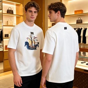 ルイヴィトン 白Tシャツ 新作