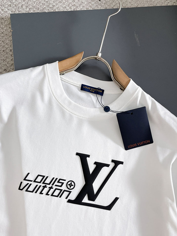 最高級ルイヴィトンスーパーコピー Louis Vuitton 2026年春夏新作:ピュアコットン クルーネック 半袖Tシャツ clothes202600646 ルイヴィトン メンズ純綿Tシャツ 新作 - 画像 (10)