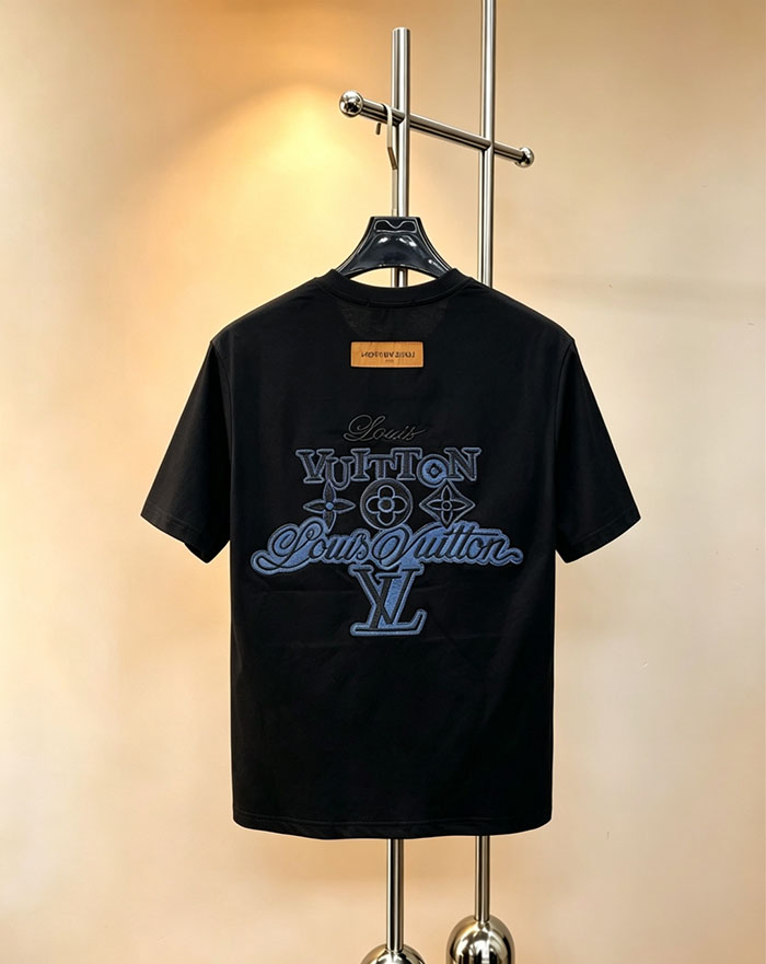 最高級ルイヴィトンスーパーコピー Louis Vuitton 2026年春夏新作:ピュアコットン クルーネック 半袖Tシャツ clothes202600650 メンズ ヴィトン Tシャツ 新作 - 画像 (4)