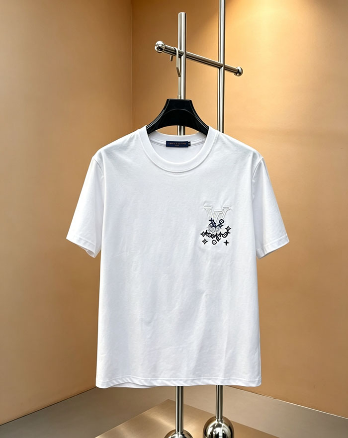 最高級ルイヴィトンスーパーコピー Louis Vuitton 2026年春夏新作:ピュアコットン クルーネック 半袖Tシャツ clothes202600651 メンズ ヴィトン Tシャツ 黒 - 画像 (3)