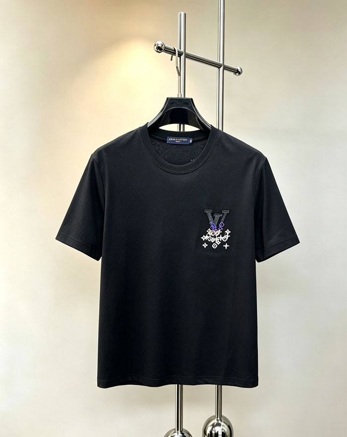 最高級ルイヴィトンスーパーコピー Louis Vuitton 2026年春夏新作:ピュアコットン クルーネック 半袖Tシャツ clothes202600651 メンズ ヴィトン Tシャツ 黒 - 画像 (2)