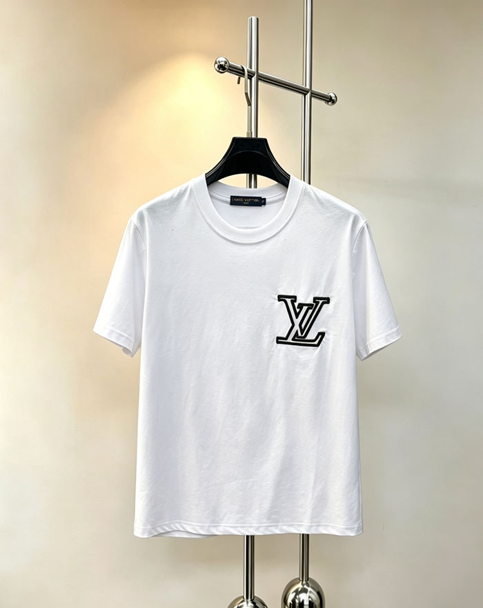 最高級ルイヴィトンスーパーコピー Louis Vuitton 2026年春夏新作:ピュアコットン クルーネック 半袖Tシャツ clothes202600652 ルイヴィトン Tシャツ アウトレット - 画像 (4)