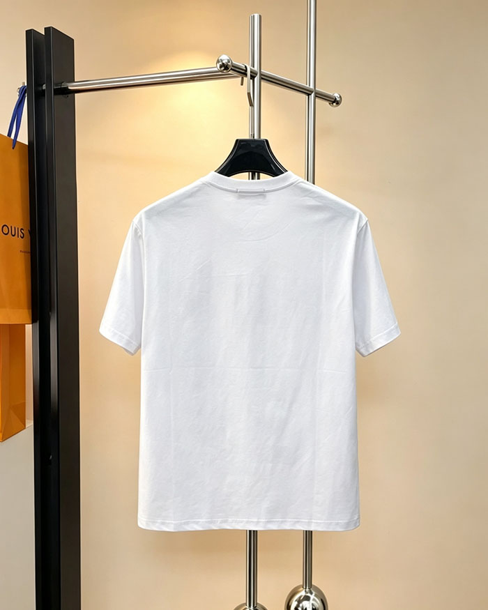 最高級ルイヴィトンスーパーコピー Louis Vuitton 2026年春夏新作:ピュアコットン クルーネック 半袖Tシャツ clothes202600653 ルイヴィトン Tシャツ タグ - 画像 (4)