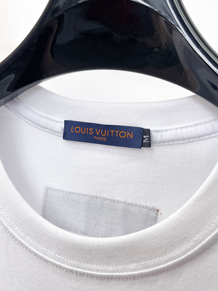 最高級ルイヴィトンスーパーコピー Louis Vuitton 2026年春夏新作:ピュアコットン クルーネック 半袖Tシャツ clothes202600654 メンズ ルイヴィトン Tシャツ 白 - 画像 (10)