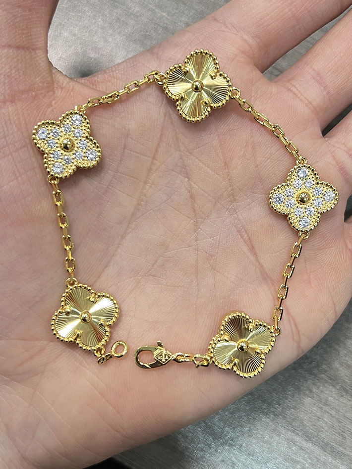 最高級ヴァンクリーフスーパーコピー VAN CLEEF&ARPELS ヴィンテージ アルハンブラ ブレスレット、5モチーフ VCARP4KN00 ヴァンクリ コピー - 画像 (2)