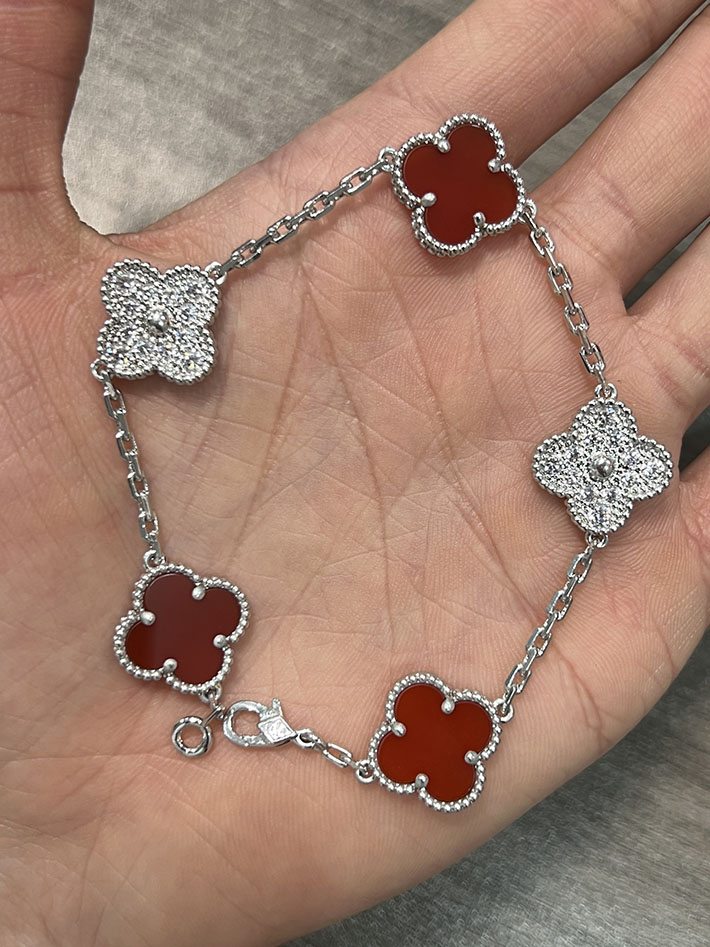 最高級ヴァンクリーフスーパーコピー VAN CLEEF&ARPELS スウィート アルハンブラ ウォッチ カーネリアン VCARPBLY00 ヴァンクリーフアーペル スーパーコピー - 画像 (3)
