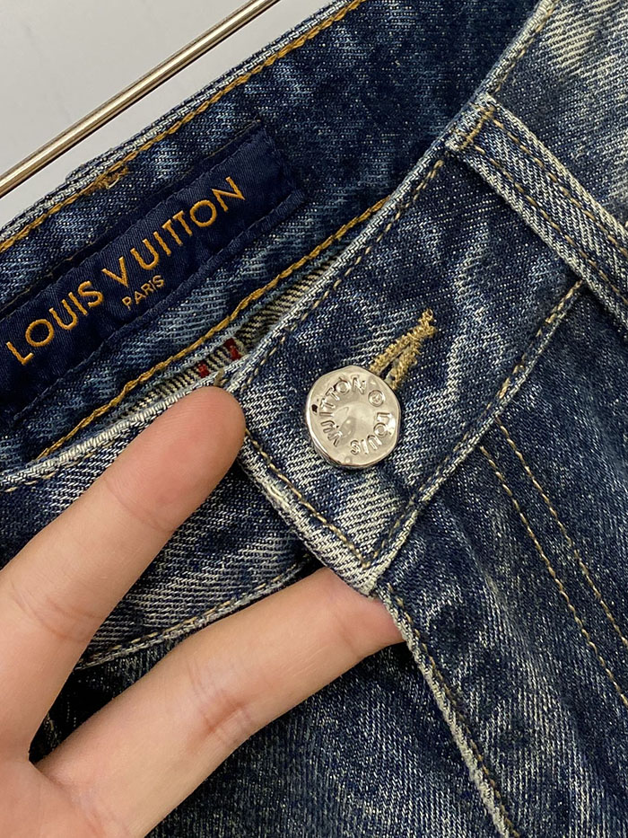 最高級ルイヴィトンスーパーコピー Louis Vuitton 2026年最新ウォッシュ加工カジュアルジーンズ clothes202600656 ルイ・ヴィトン メンズジーンズ 新作 - 画像 (6)