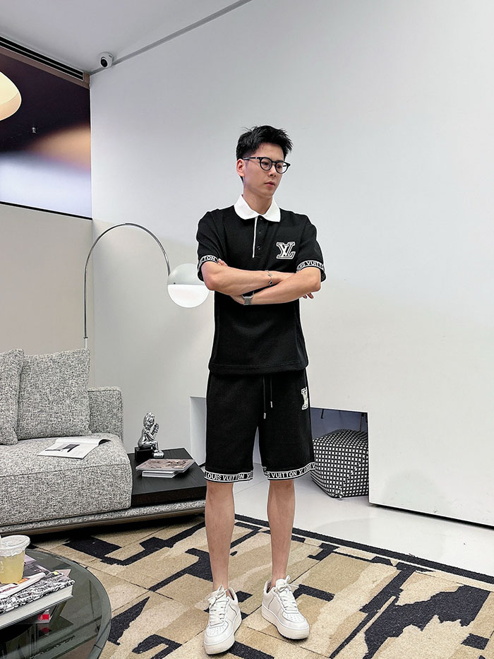 最高級ルイヴィトンスーパーコピー Louis Vuitton 2026年夏最新クラシックデザイン ポロシャツ&ショーツセット clothes202600658 ポロシャツ 短パン セットアップ メンズ - 画像 (8)