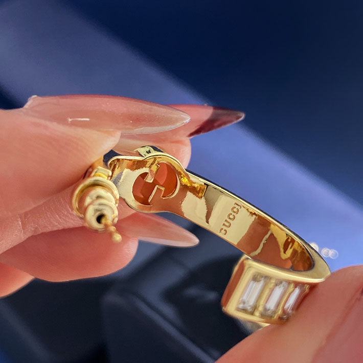 グッチ直営アウトレット店 GUCCI ブロンディ クリスタル ピアス ゴールドトーン 854688 JAAHV 8062 グッチ ピアス ゴールド - 画像 (2)