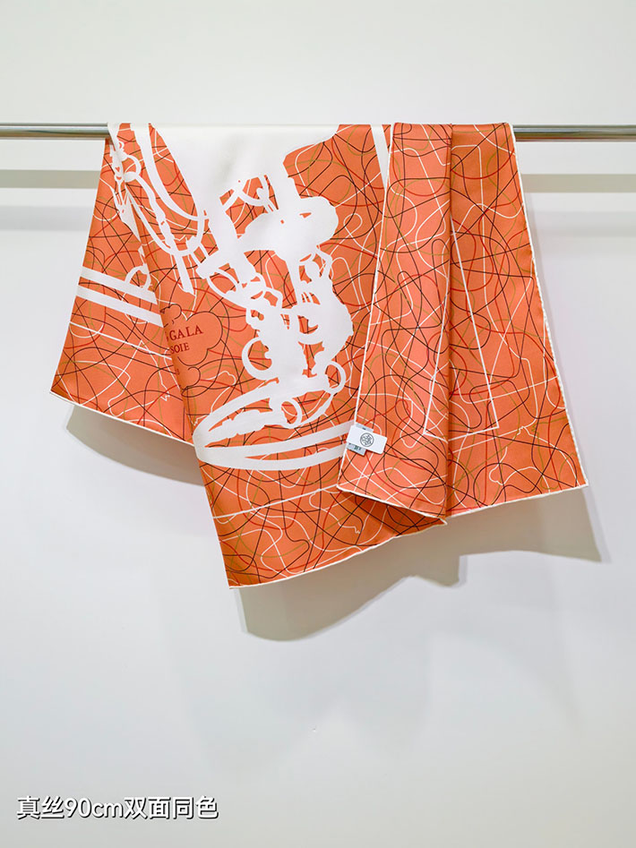 最高級エルメススーパーコピー HERMES カレ90 ブリッド・ドゥ・ガラ・オ・フィル・ドゥ・ソワ H004310S 02 エルメス スカーフ 人気ランキング - 画像 (3)