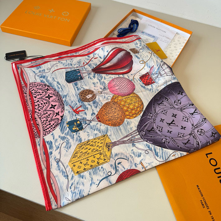 最高級ルイヴィトンスーパーコピー Louis Vuitton カレ90・アップ アンド アウェイ ブルー M77662 ルイヴィトンスカーフコピー - 画像 (3)
