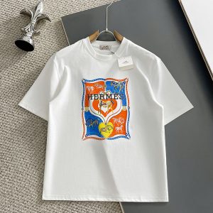 エルメス 白いTシャツ 新作