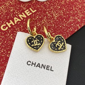シャネル ピアス 新作