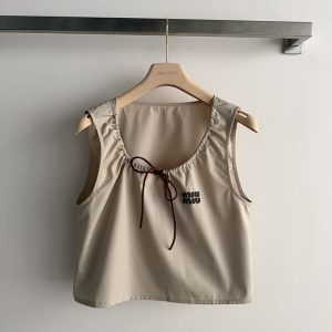 ミュウミュウ 服 レディース