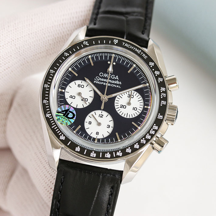 最高級オメガスーパーコピー OMEGA スピードマスター ムーンウォッチ プロフェッショナル コーアクシャル マスター クロノメーター 310.30.42.50.01.004 オメガ 時計 安い - 画像 (9)
