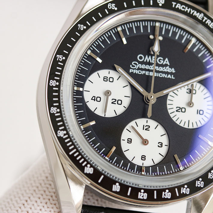 最高級オメガスーパーコピー OMEGA スピードマスター ムーンウォッチ プロフェッショナル コーアクシャル マスター クロノメーター 310.30.42.50.01.004 オメガ 時計 安い - 画像 (7)