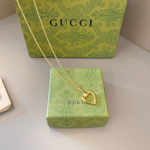 グッチ ネックレス レディース