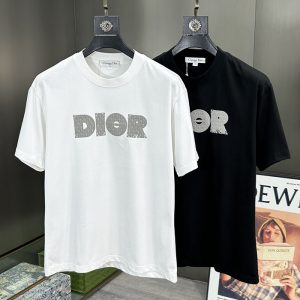 ディオールTシャツ ロゴ