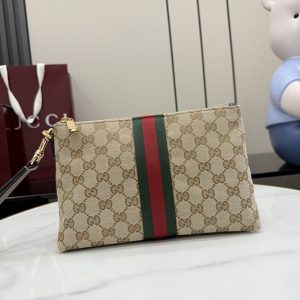グッチ ポーチ アウトレット