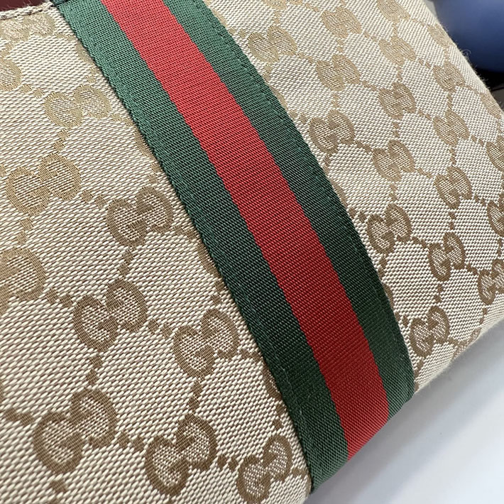 グッチ直営アウトレット店 GUCCI GG ミディアム ポーチ サンド ブラウン 867337 FAF1B 9653 グッチ ポーチ アウトレット - 画像 (6)