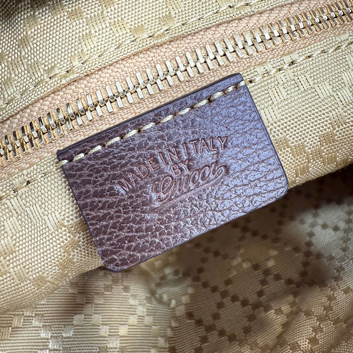 グッチ直営アウトレット店 GUCCI GG ミディアム ポーチ サンド ブラウン 867337 FAF1B 9653 グッチ ポーチ アウトレット - 画像 (2)