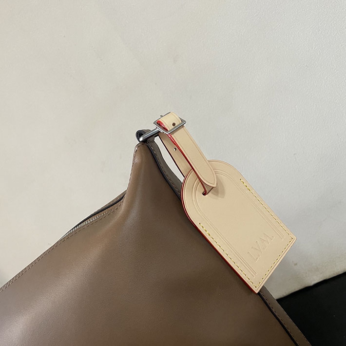 最高級ルイヴィトンバッグコピー Louis Vuitton バガボンド・ホーボー キャラメル M28392 ルイヴィトン メンズ バッグ 新作 - 画像 (4)