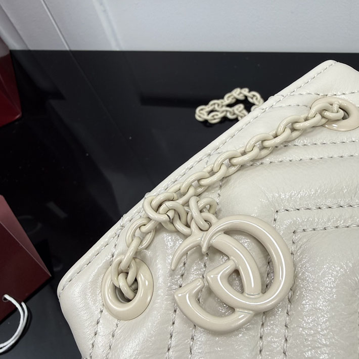 グッチ直営アウトレット店 GUCCI GGマーモント ナノ バケットバッグ ホワイト 856404 AAFS1 9022 グッチ バッグ アウトレット - 画像 (4)
