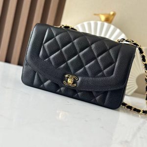 シャネル バッグ 安い順