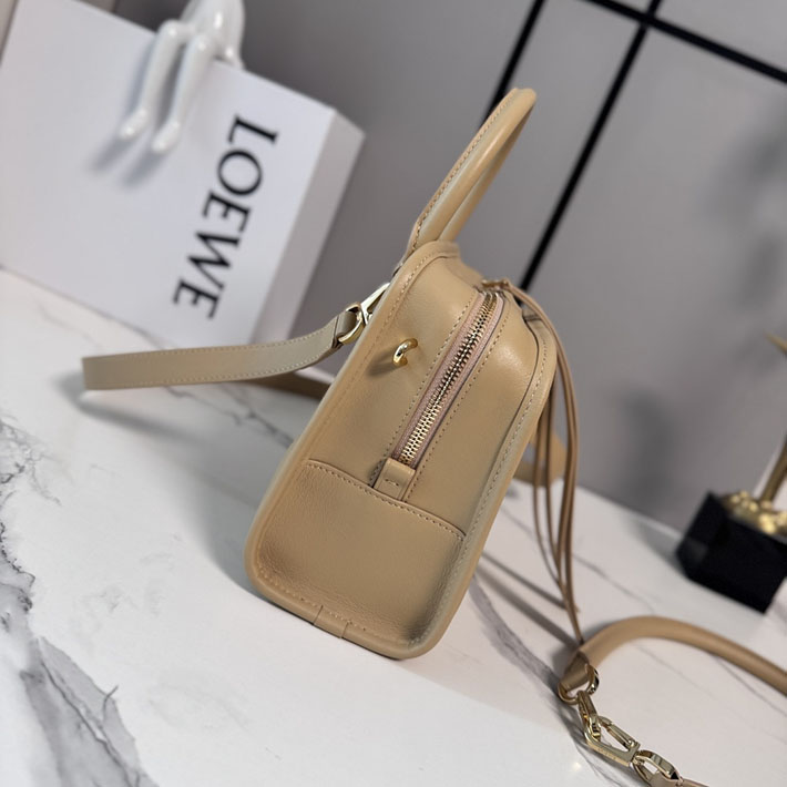 最高級ロエベスーパーコピー LOEWE アマソナ180 バッグ スモール ソフトカーフ シルクベージュ/マスタード A039AS0X01-0530 ロエベ バッグ アウトレット - 画像 (9)