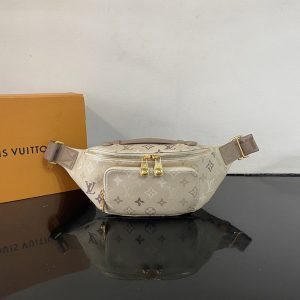 ルイヴィトン バムバッグ メンズ