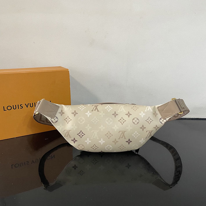 最高級ルイヴィトンバッグコピー Louis Vuitton ラッシュ・バムバッグ サンドベージュ M29274 ルイヴィトン バムバッグ メンズ - 画像 (8)