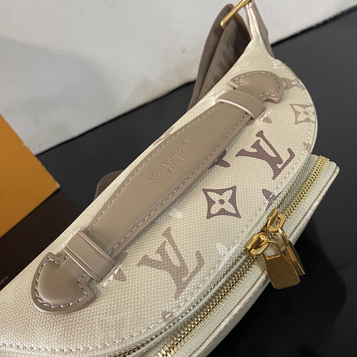 最高級ルイヴィトンバッグコピー Louis Vuitton ラッシュ・バムバッグ サンドベージュ M29274 ルイヴィトン バムバッグ メンズ - 画像 (4)