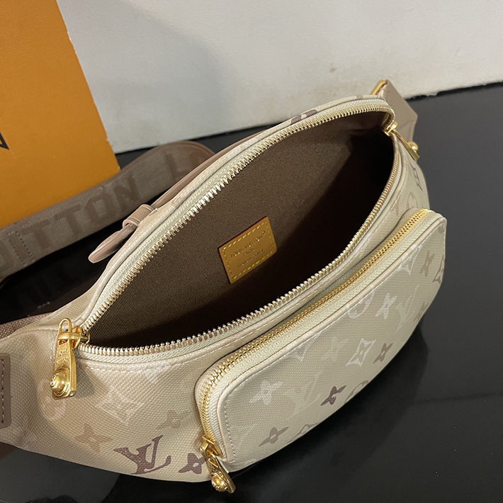 最高級ルイヴィトンバッグコピー Louis Vuitton ラッシュ・バムバッグ サンドベージュ M29274 ルイヴィトン バムバッグ メンズ - 画像 (3)