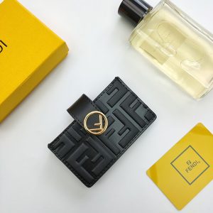 FENDI カードケース レディース