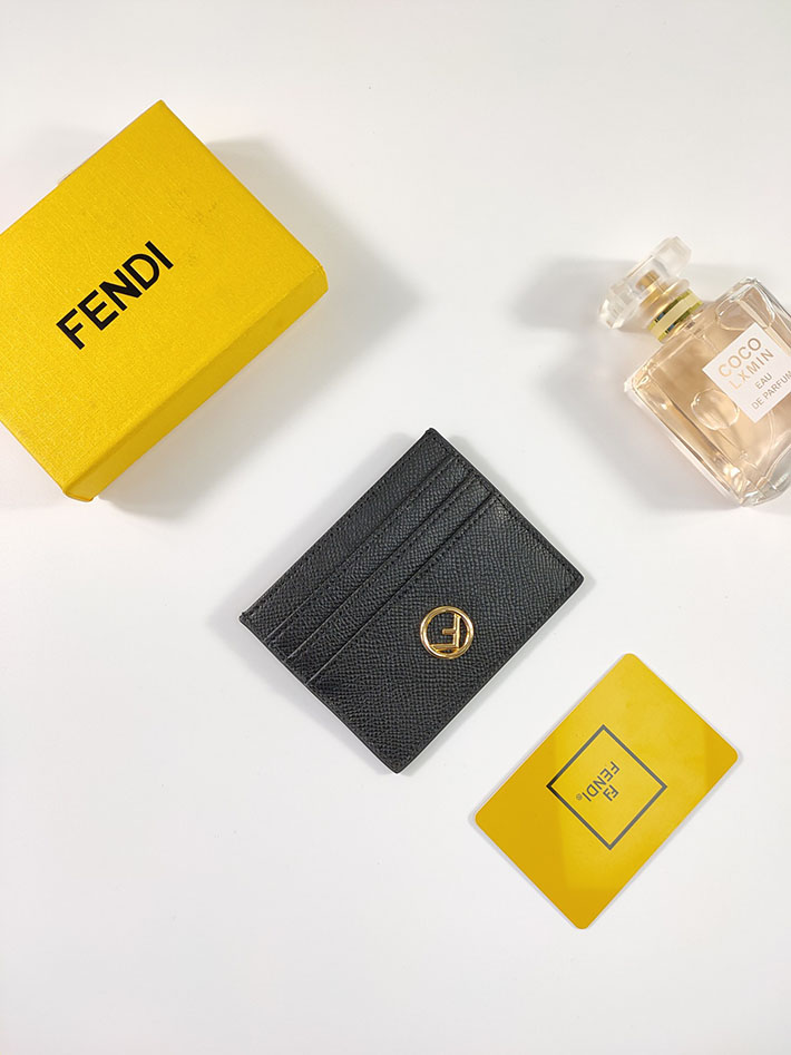 FENDI カードケース コピー