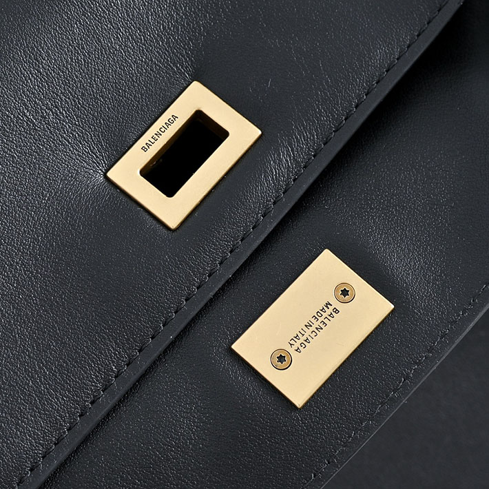 バレンシアガ バッグ 人気 レディース BALENCIAGA Rodeo ハンドバッグ ラージ ブラック 7897442AA4V1000 バレンシアガ ロデオ 人気 - 画像 (6)
