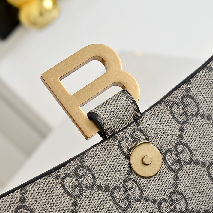 バレンシアガ バッグ 人気 レディース BALENCIAGA Gucci Pre-Owned ショルダーバッグ ベージュ 2633896 グッチ バレンシアガ バッグ - 画像 (5)