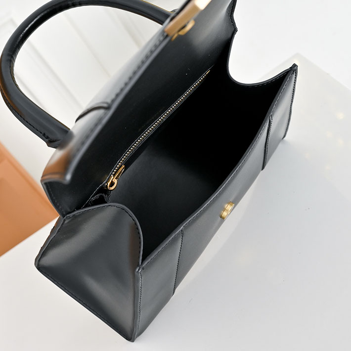 バレンシアガ バッグ 人気 レディース BALENCIAGA Hourglass ハンドバッグ スモール ブラック 5935461QJ4M1000 バレンシアガ バッグ ショルダー - 画像 (2)