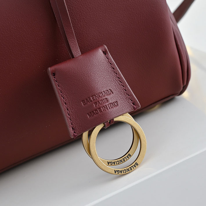 バレンシアガ バッグ 人気 レディース BALENCIAGA Rodeo ハンドバッグ スモール バーガンディ 7897792AA4V6034 バレンシアガ アウトレット 値段 - 画像 (6)