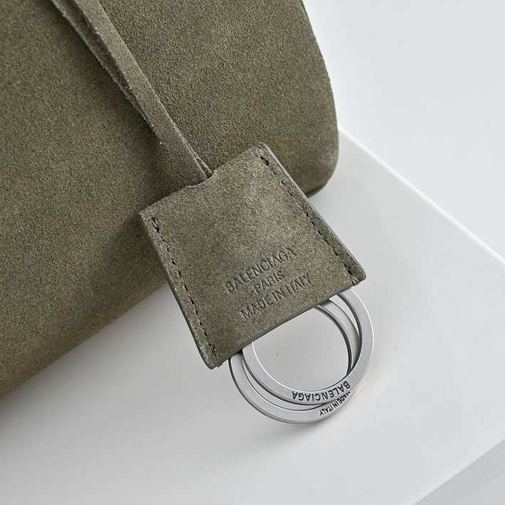 バレンシアガ バッグ 人気 レディース BALENCIAGA Rodeo ハンドバッグ スモール カーキ 7897792AA4V3503 バレンシアガ アウトレット商品 - 画像 (5)