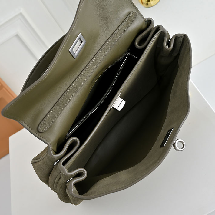 バレンシアガ バッグ 人気 レディース BALENCIAGA Rodeo ハンドバッグ スモール カーキ 7897792AA4V3503 バレンシアガ アウトレット商品 - 画像 (2)